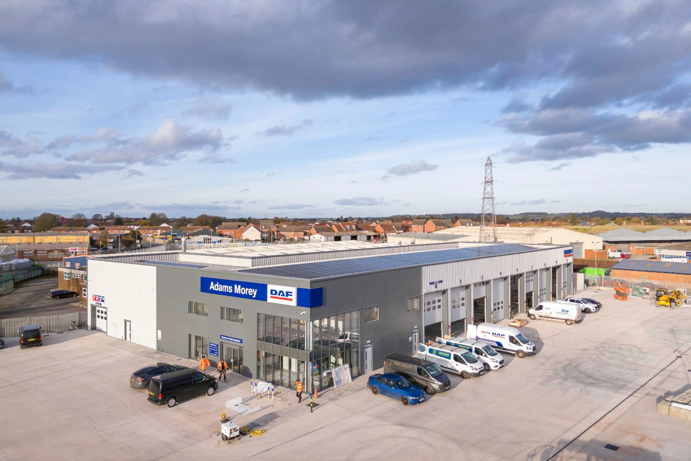External view of the completed DAF headquarters and maintenance facility, Bridgwater