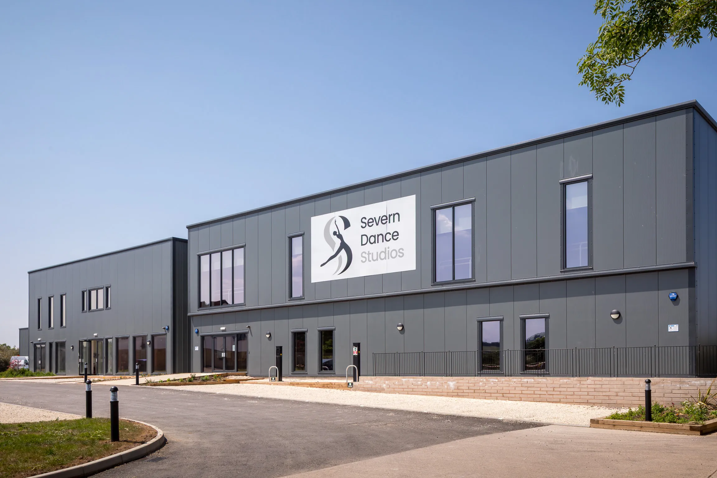Steel-framed commercial units and dance studio at Dursley, Gloucestershire, built by MSB Group