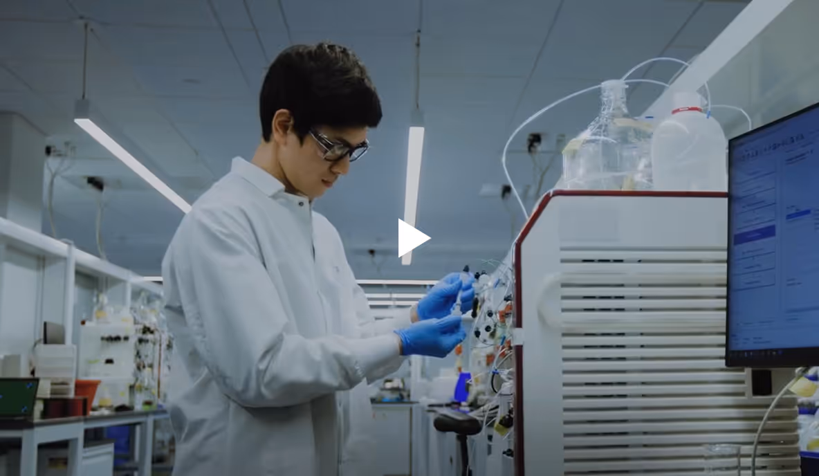 Avantor video scene