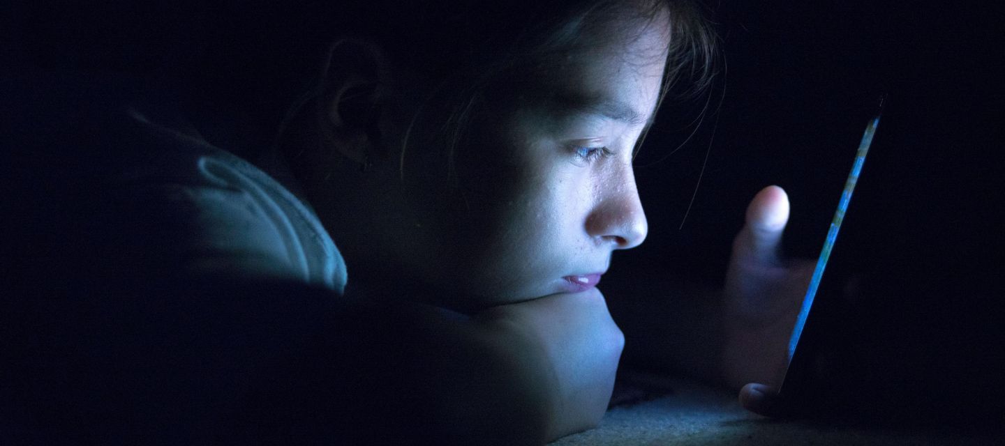 violencia sexual en internet durante la adolescencia