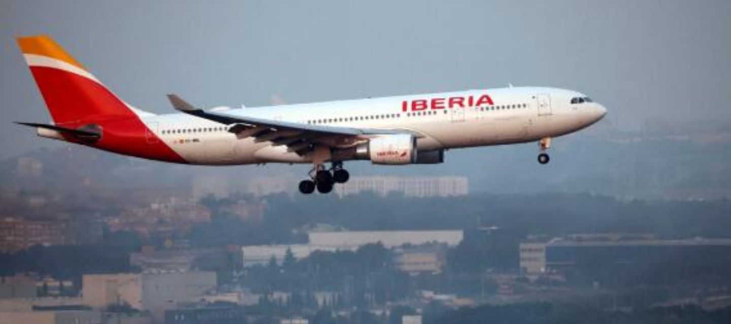 Una presunta estafa mediante la venta de billetes falsos de Iberia