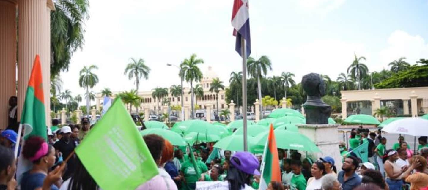Protesta en RD contra el Código Penal