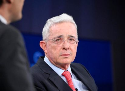 juicio a expresidente colombiano Uribe