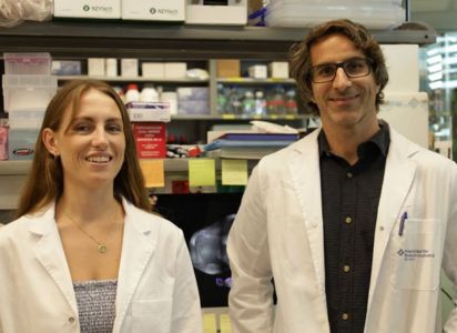 La investigadora Catalina Rozalén y el investigador Toni Celià-Terrassa.