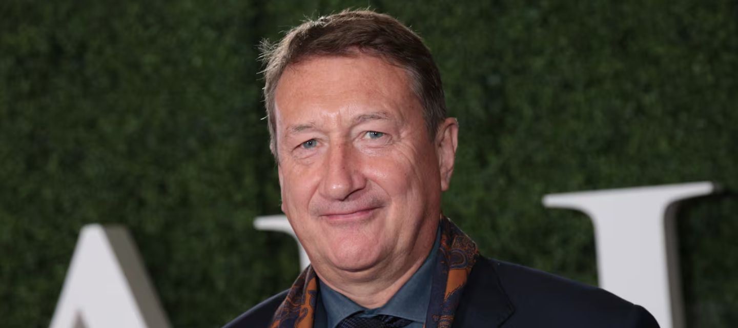 ‍Steven Knight escribirá James Bond