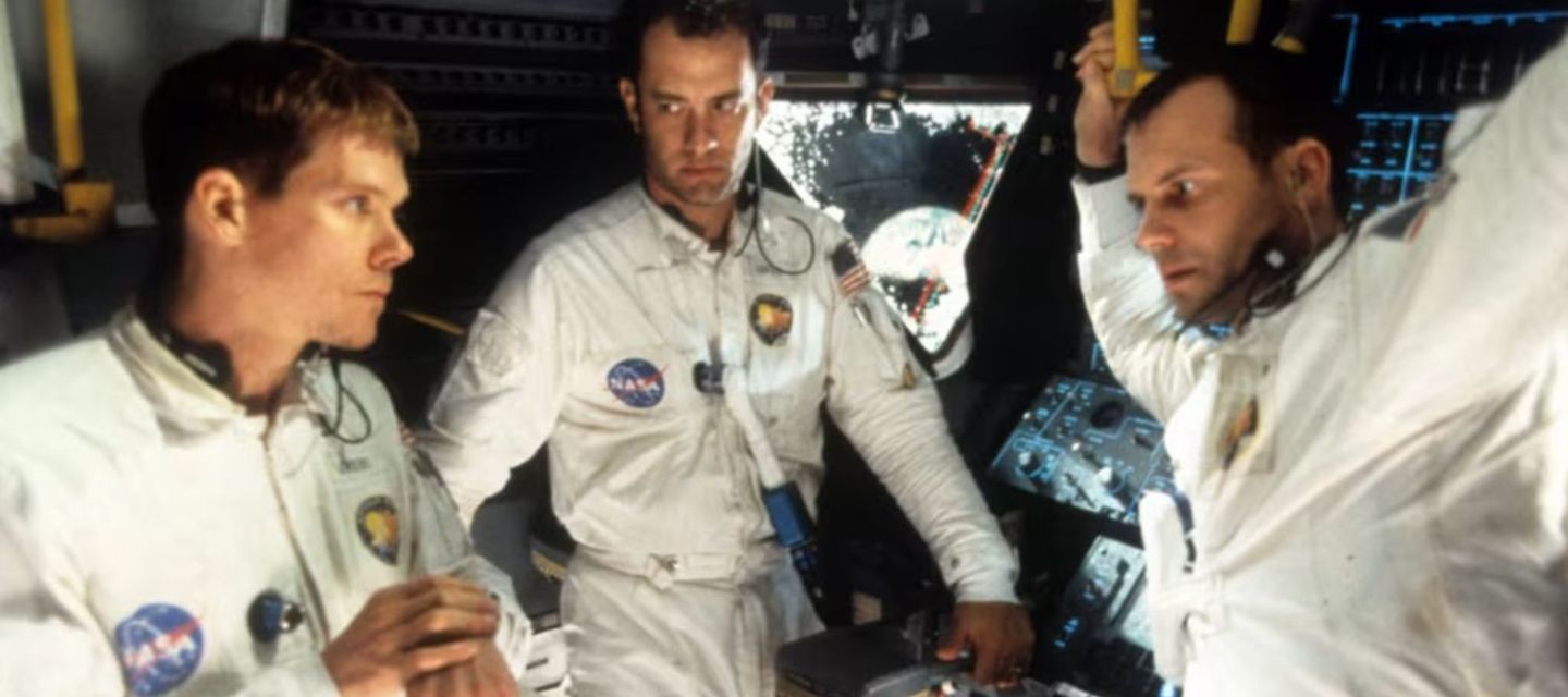 Tom Hanks, rinde homenaje al fallecido astronauta