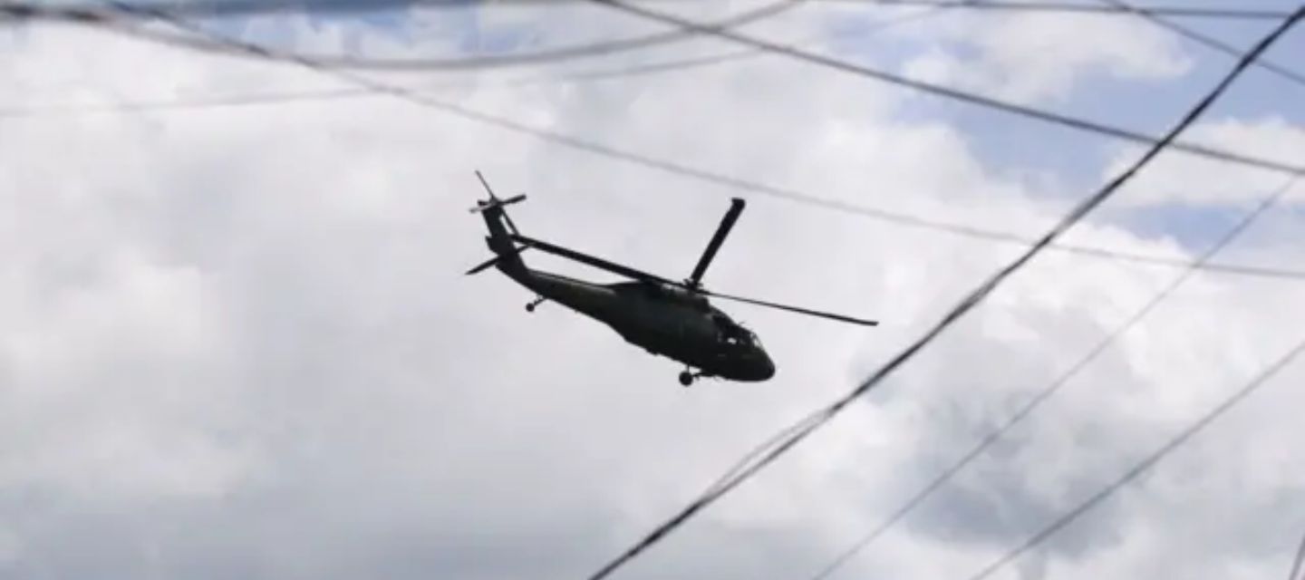 Un atentado con explosivos contra una base militar 
