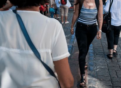  mujeres en Uruguay sufre acoso callejero