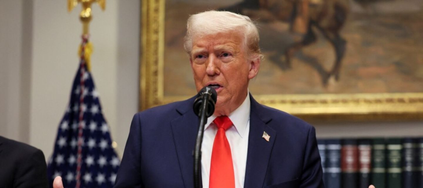 Trump pide a Corte Suprema orden de emergencia