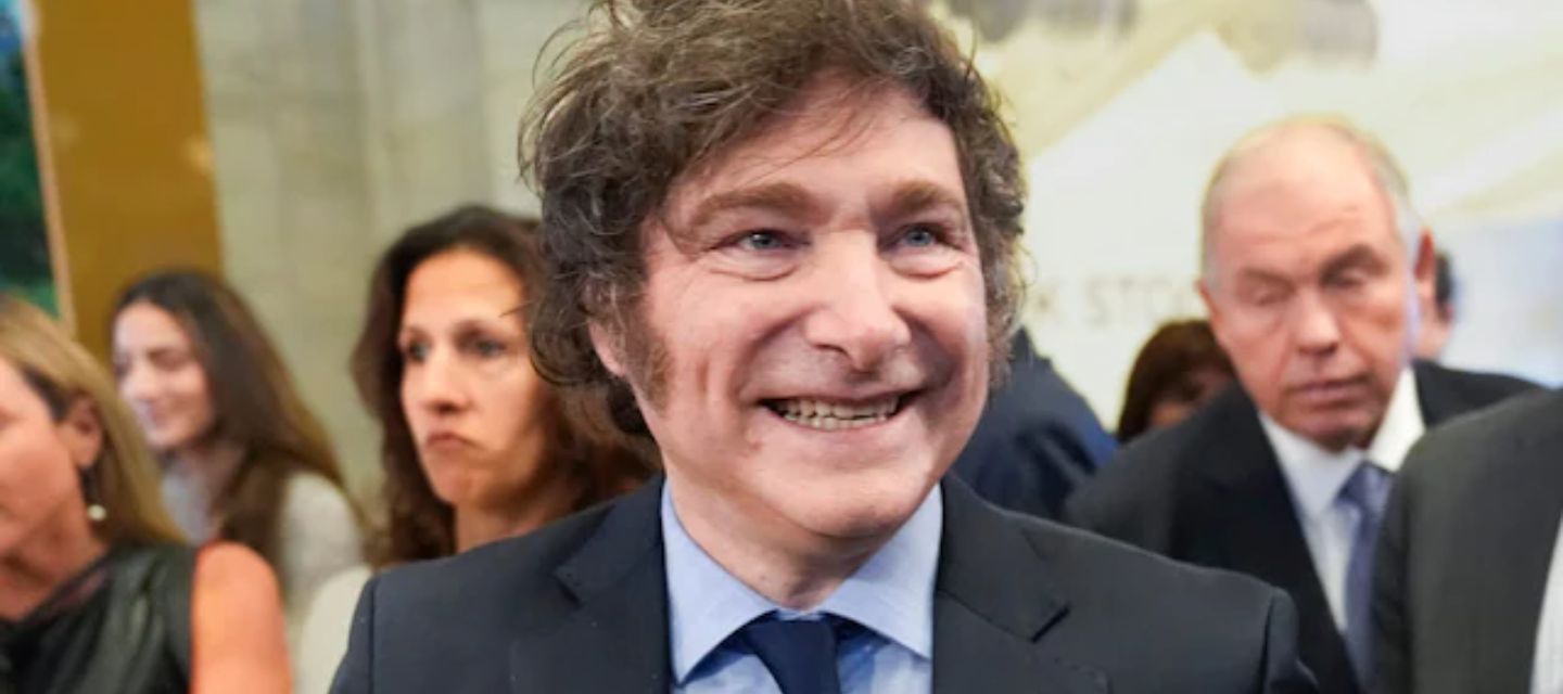 Javier Milei prevé una “avalancha de dólares” 