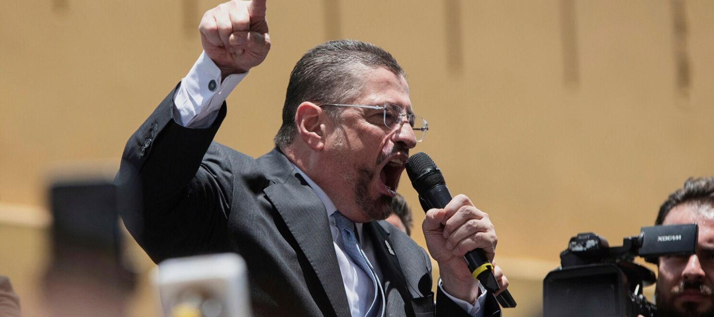 Costa Rica emite nuevo reglamento que restringe el aborto terapeútico