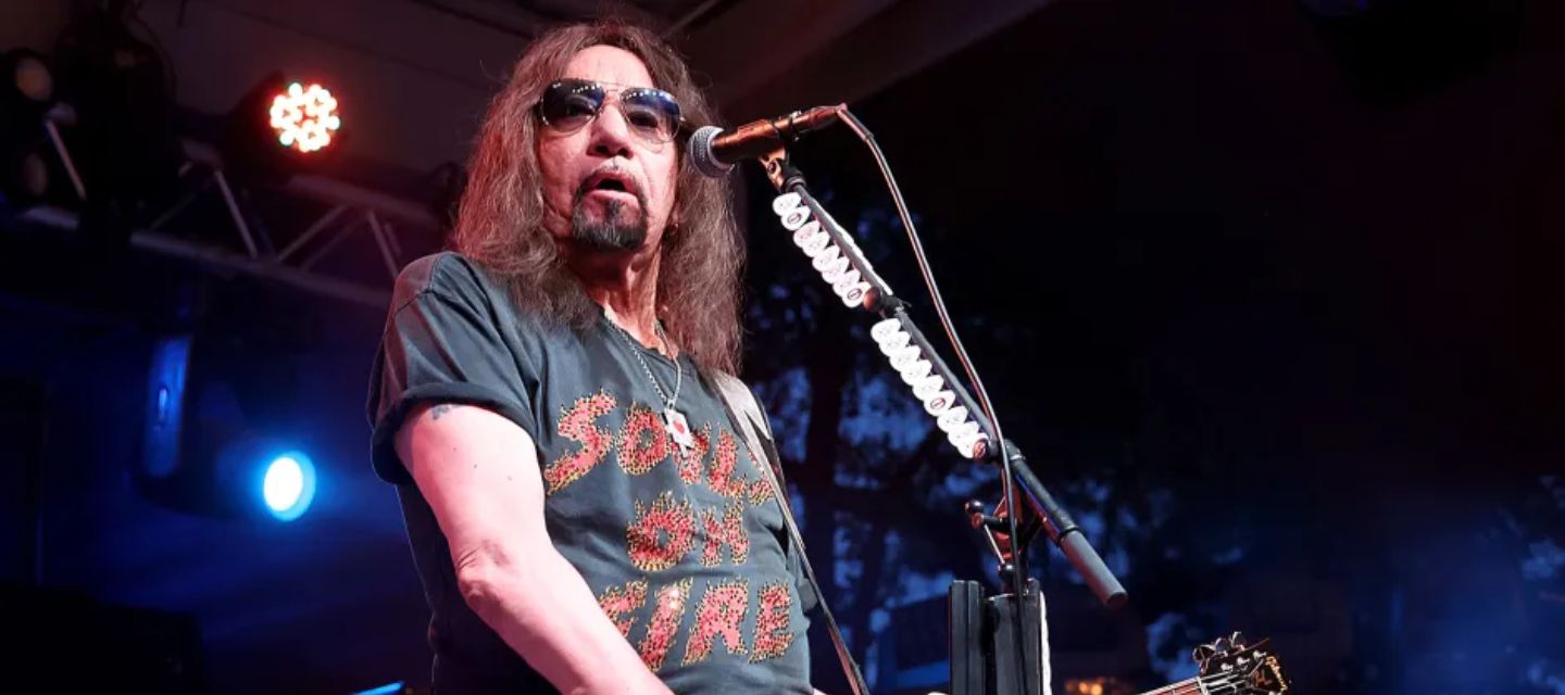 Ace Frehley, guitarrista cofundador de KISS, muere a los 74 años