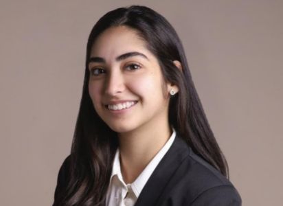 Graciela Abinader, hija del presidente dominicano, pidió interpretar la Biblia