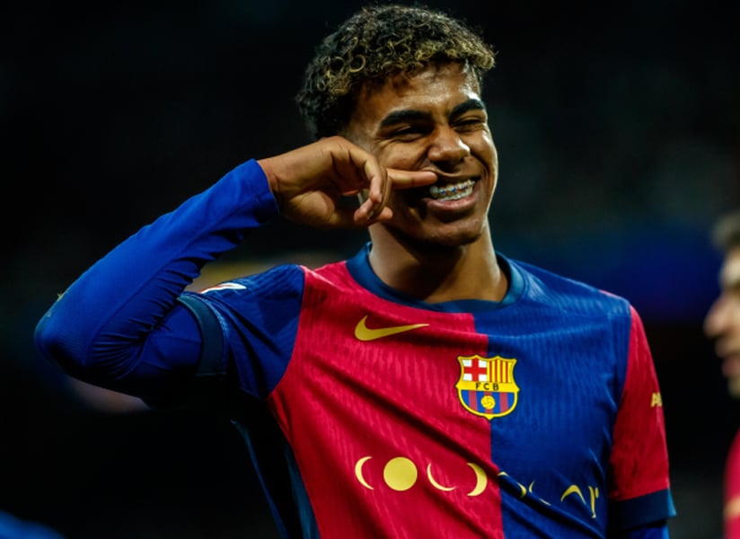 Lamine Yamal celebrando