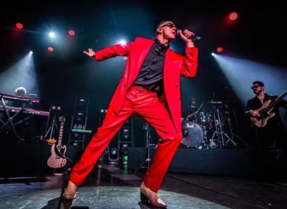 Manuel Medrano celebra diez años de carrera con una gira por México