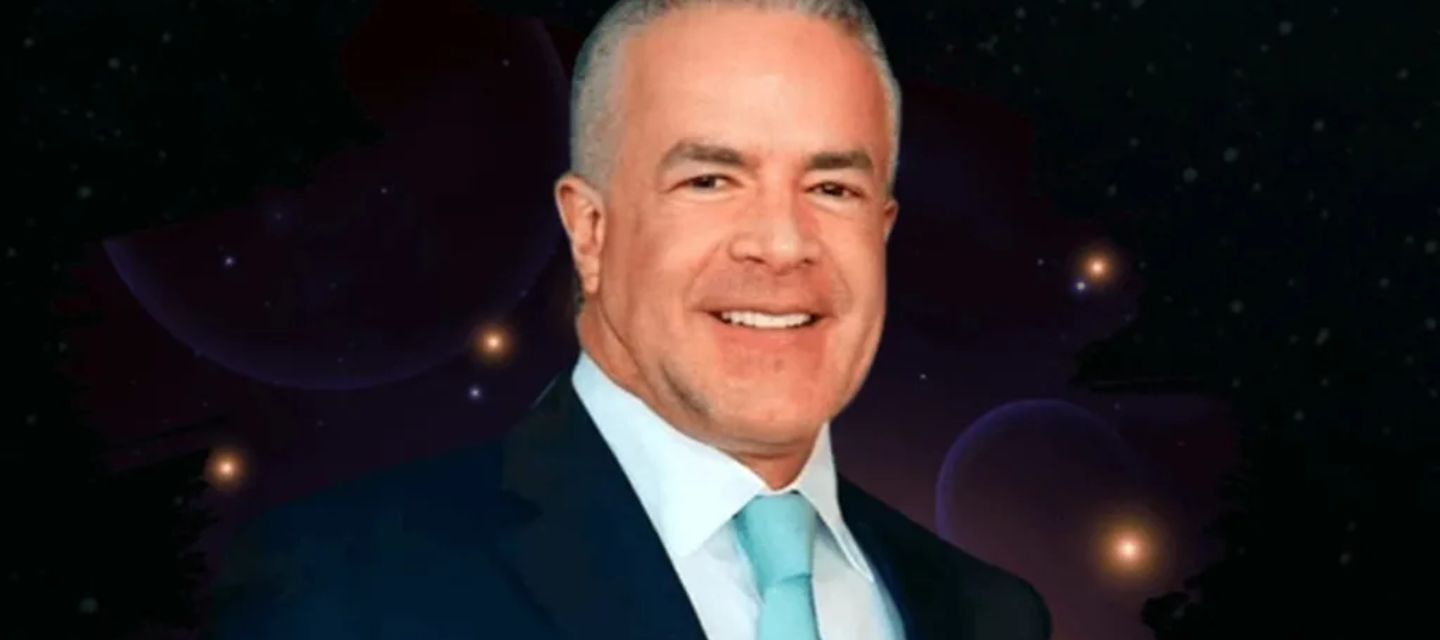 La UIF de México congeló las cuentas de Raúl Rocha Cantú, dueño de Miss Universo