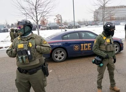 Una encuesta revela que el 46 % de los estadounidenses apoya abolir el ICE tras la muerte de una mujer en Minnesota