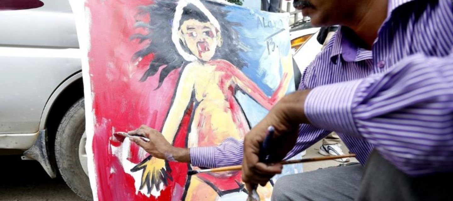 Un tribunal de Delhi suspendió la cadena perpetua contra el exdiputado Kuldeep Singh Sengar por violación