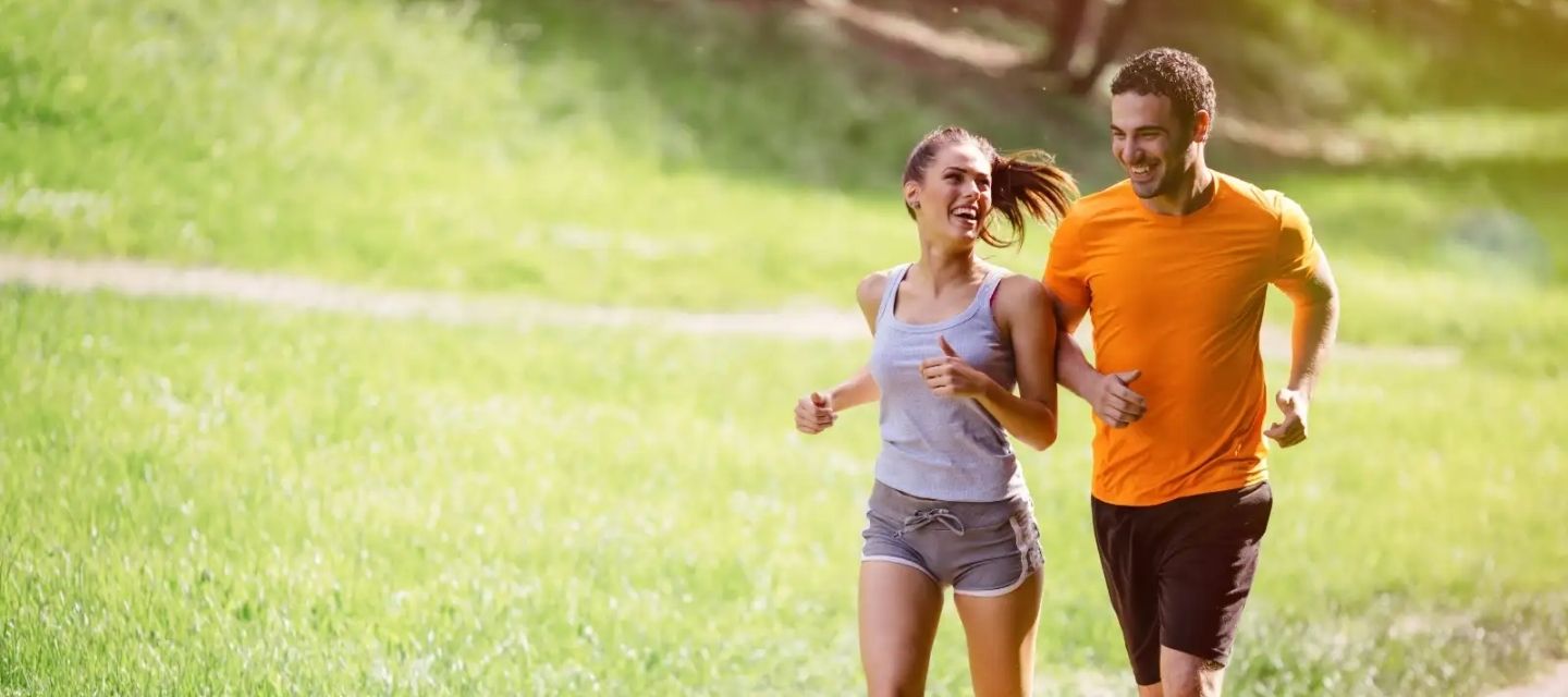 Un estudio en The Lancet muestra que personas muy sedentarias pueden reducir hasta 30%