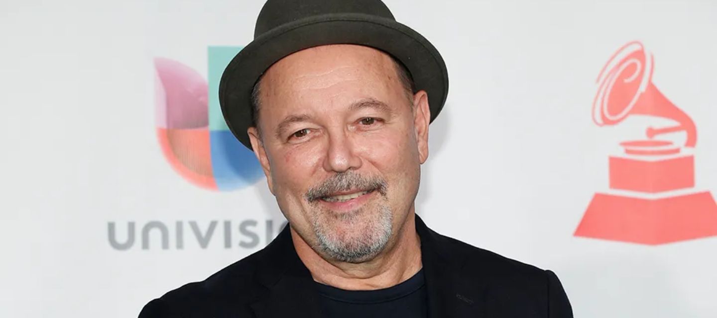 Rubén Blades respalda a Bad Bunny tras críticas que tildan su música de “basura”