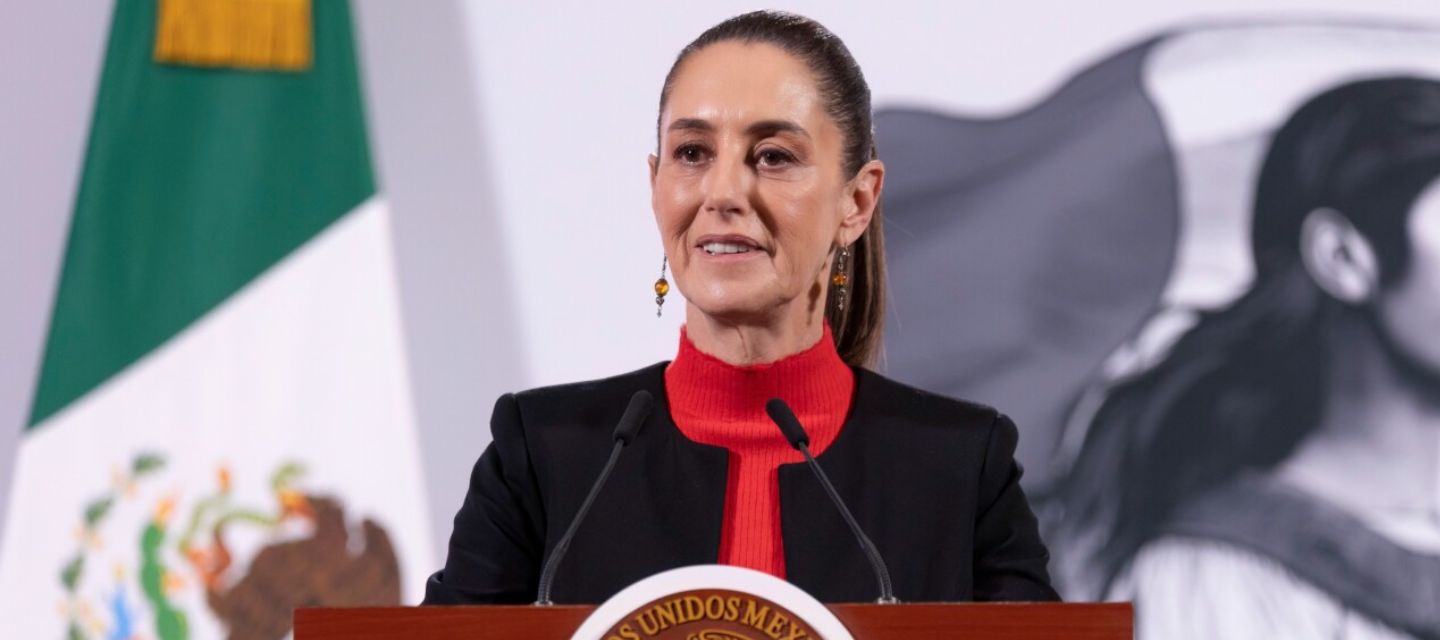 Claudia Sheinbaum presenta reforma electoral que reduce plurinominales y recorta 25%