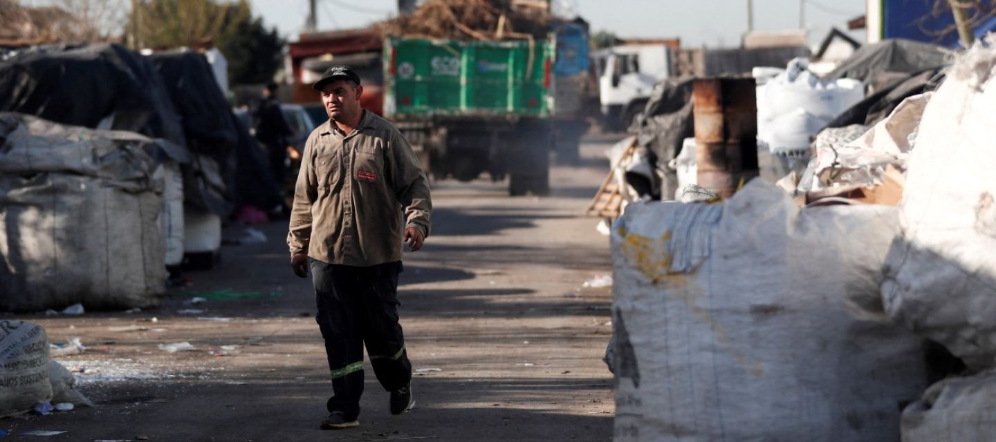 Argentina reportó una caída de la pobreza al 28,2% en 2025