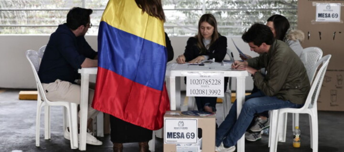 El escrutinio de la primera vuelta presidencial en Colombia alcanzó el 99,98%