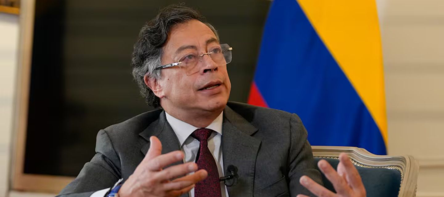 La solicitud de suspender temporalmente a Gustavo Petro