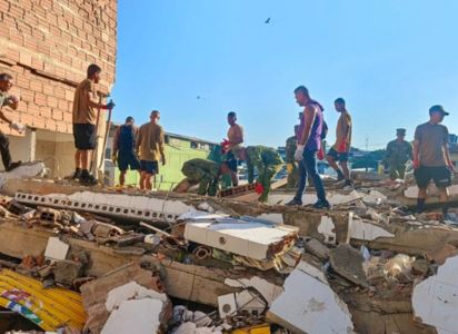 Tras el terremoto en Colombia, la OIM alerta sobre falsas ofertas de empleo y ayuda que podrían utilizar redes de trata para captar personas vulnerables en albergues.
