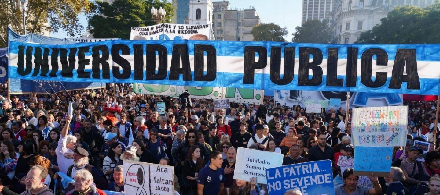 La Justicia hizo lugar a un planteo de la UBA y ordenó al Gobierno de Milei cumplir la ley de financiamiento universitario