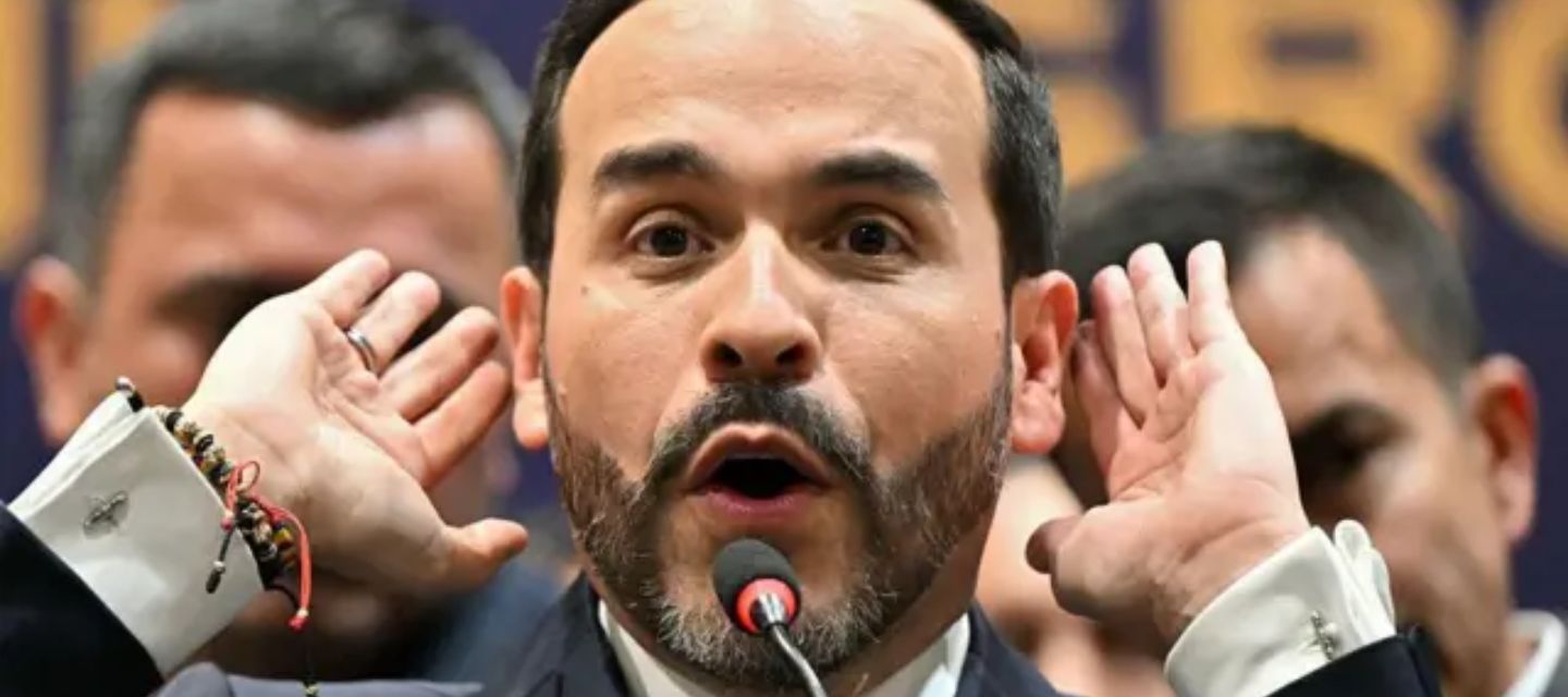 Una presunta directriz de la Presidencia de Abelardo de la Espriella limitaría entrevistas