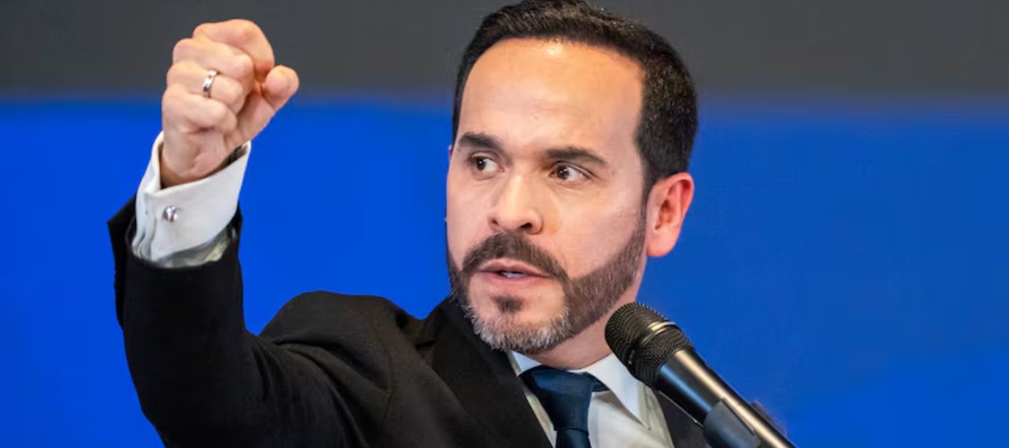 Abelardo de la Espriella derogó la suspensión nacional del porte de armas para 2026