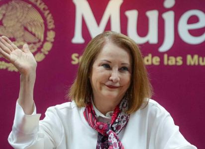 El Gobierno de México brinda acompañamiento a Karen Marcela y su hijo de 11 años tras una agresión 