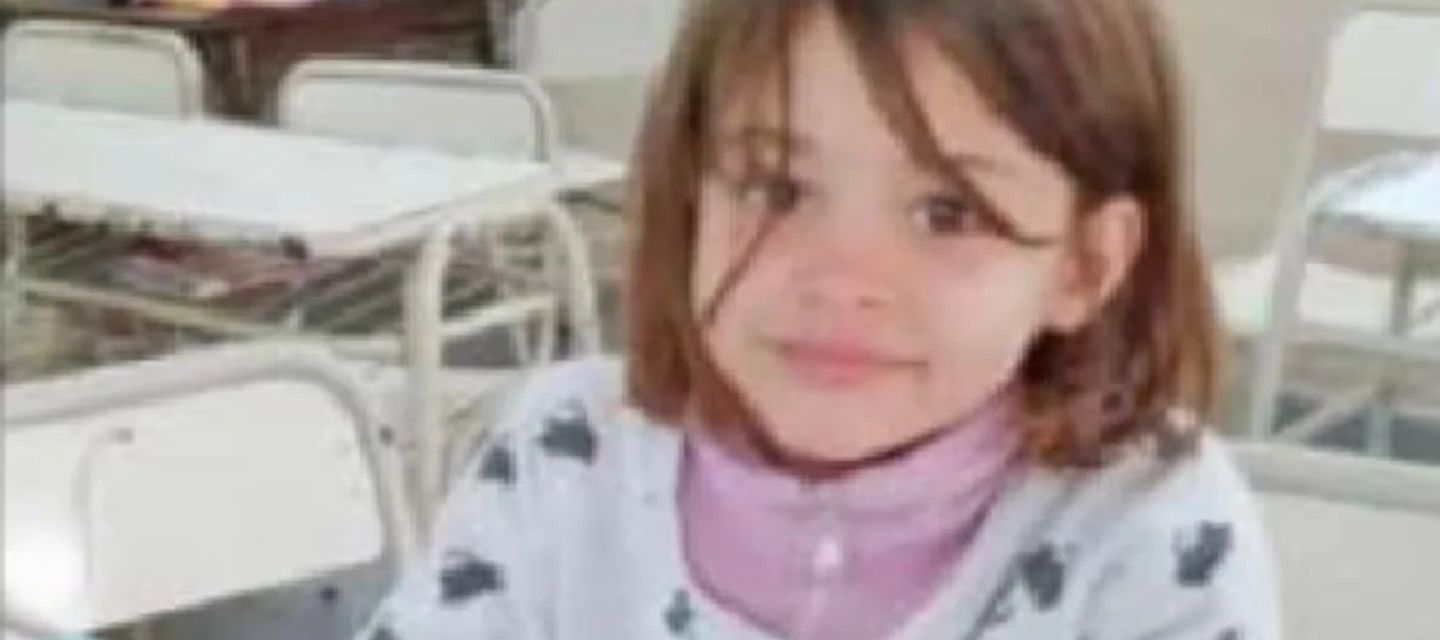 Comienza en Córdoba el juicio por el crimen de Aralí Vivas, una niña de 8 años hallada muerta tras un incendio.