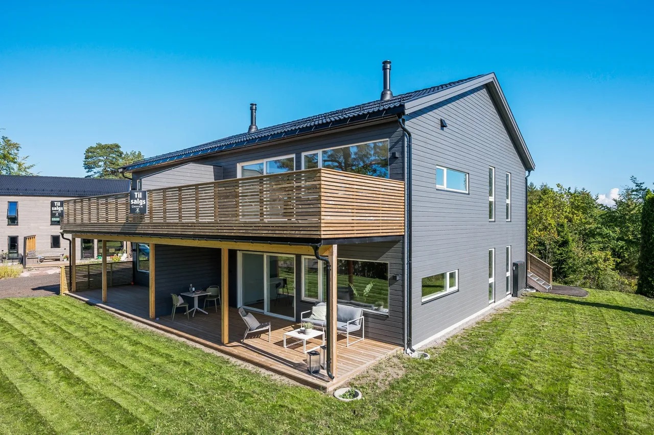 Bilde av 4 mansbolig bygget av sverres