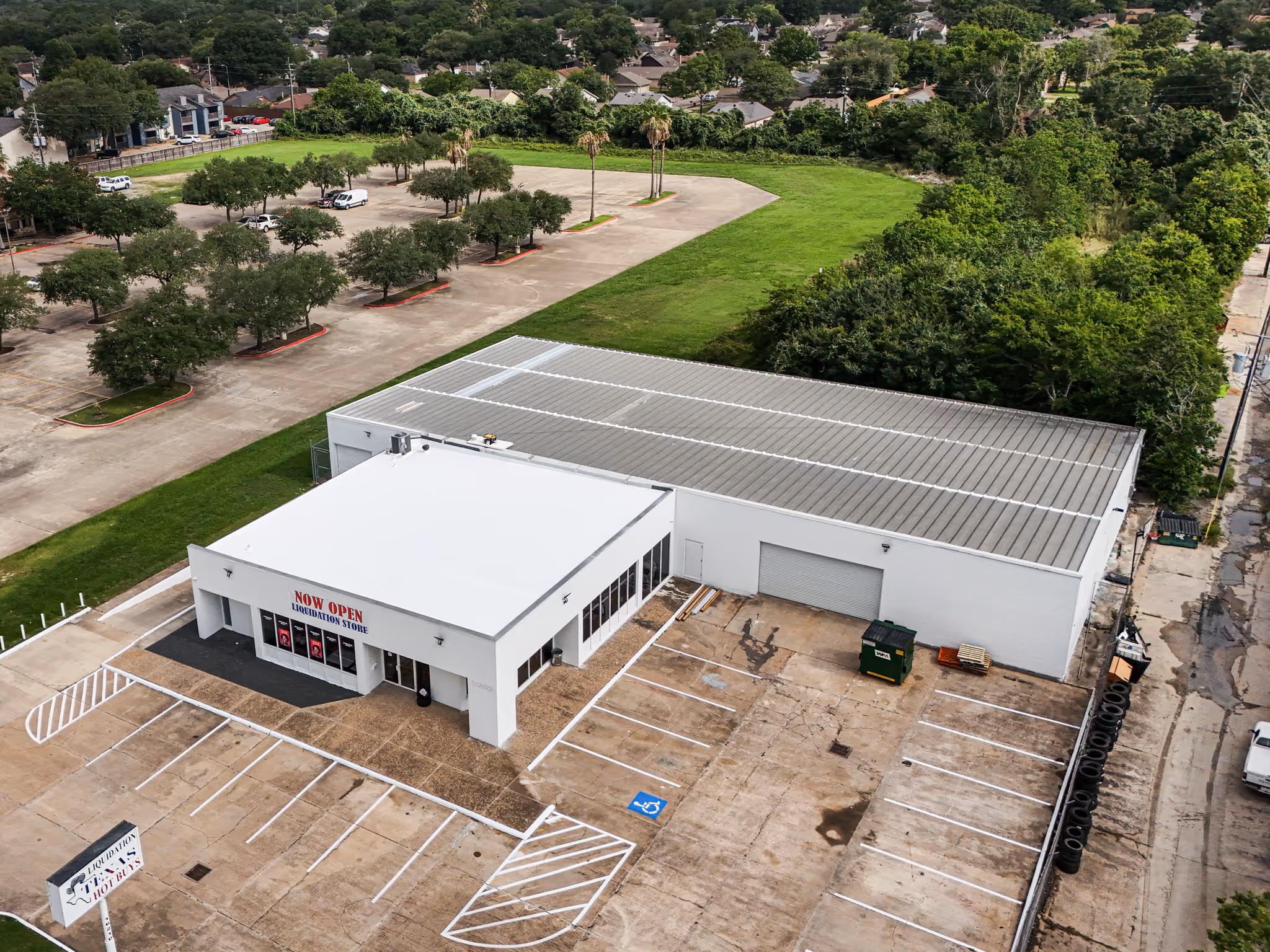 Commercial Roofing - Business Strip Center