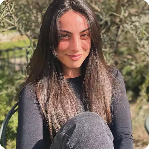 Danaé Mazella – Fondatrice de Da Sun Community, experte en communication digitale et stratégie social media sur-mesure