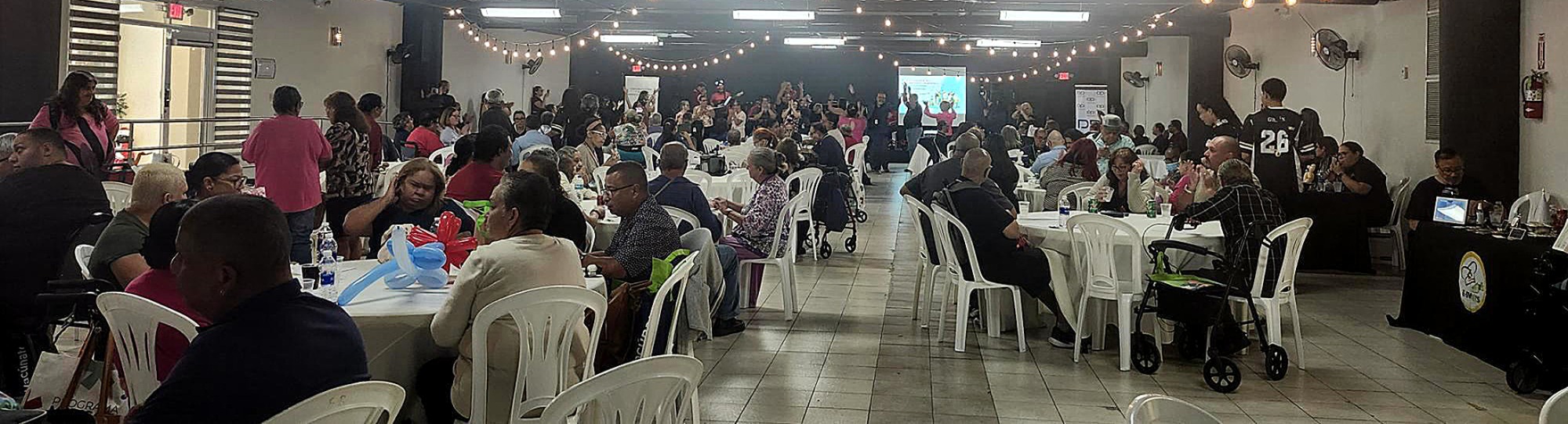Vista Panoramica del Salón de la Actividad