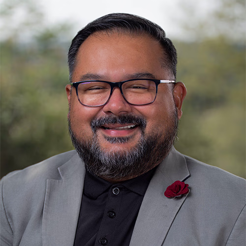 Headshot of Benny Soto, Vice President of Strategic Partnerships at Summit K12