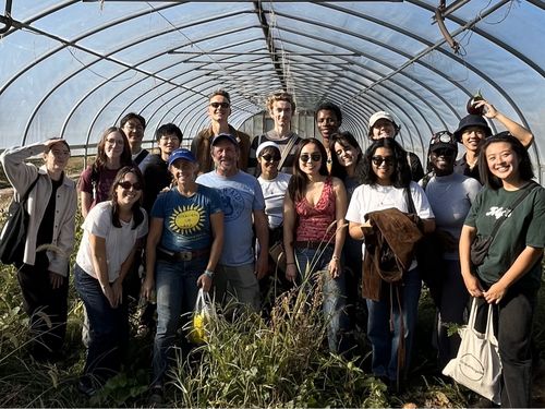 Picture depicting the Groundcycle community at a yearly farm tour event.