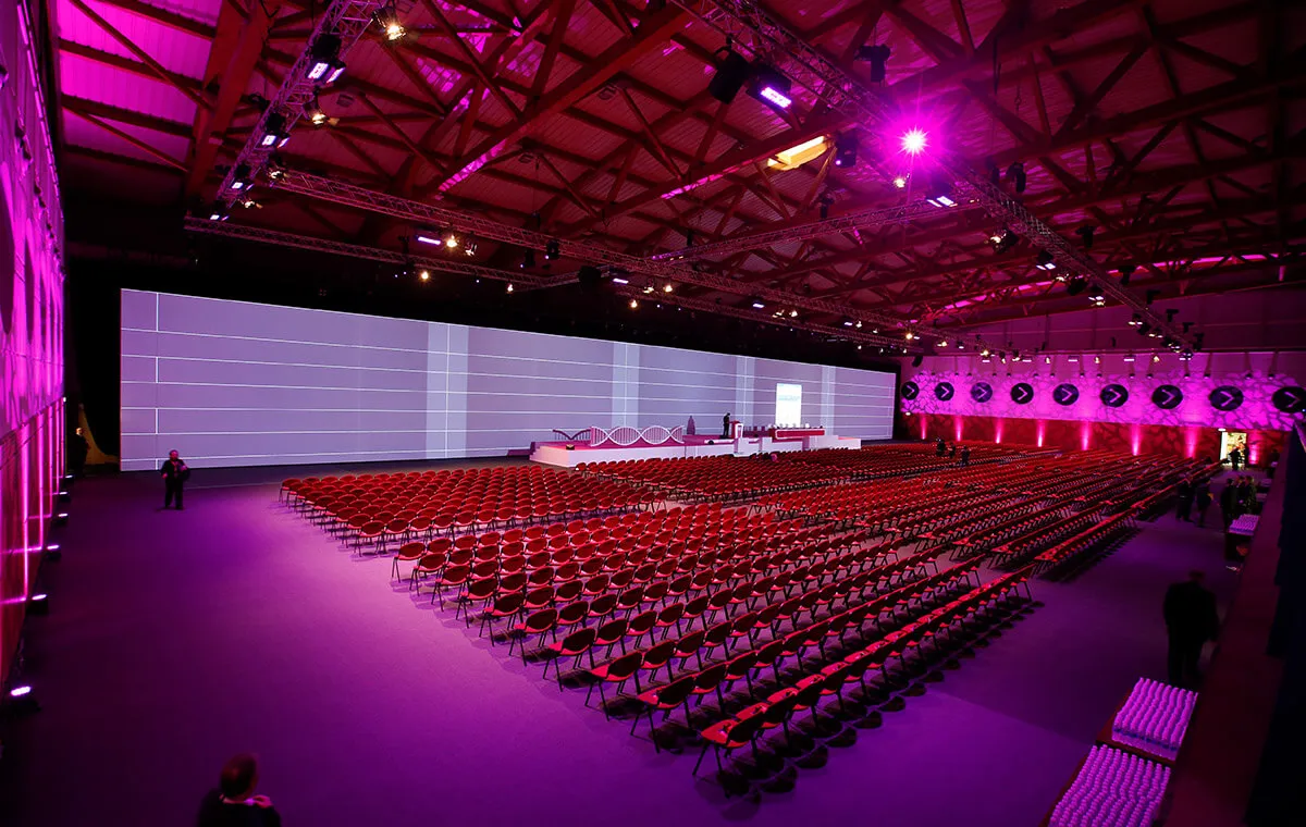 Professional conference in an exceptional venue offering comfort, technology and prestige with INÜI Collection.
