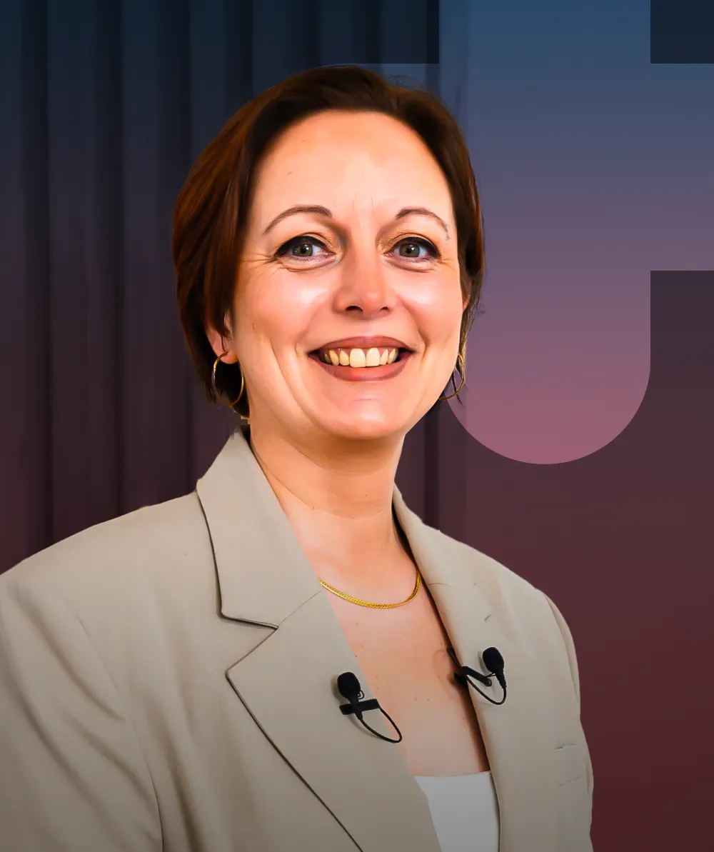 Dr Anne Sergent