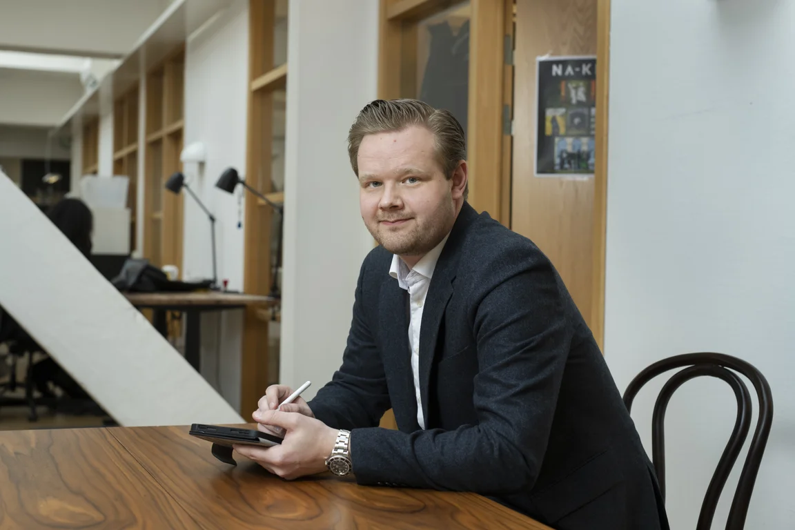 Mattias Jacobsson headshot