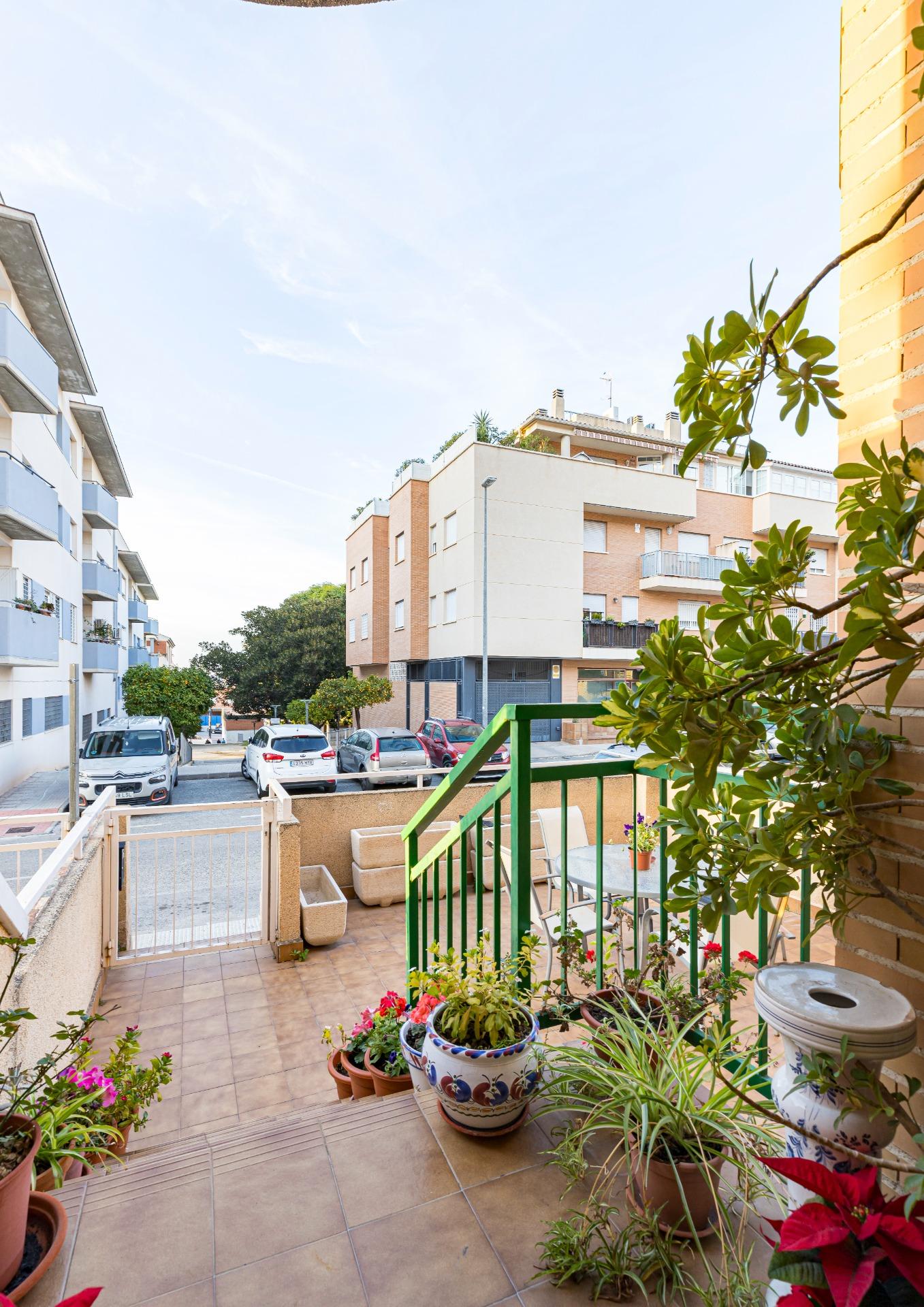 Dúplex en Los Garres, Murcia: Amplio y Confortable.