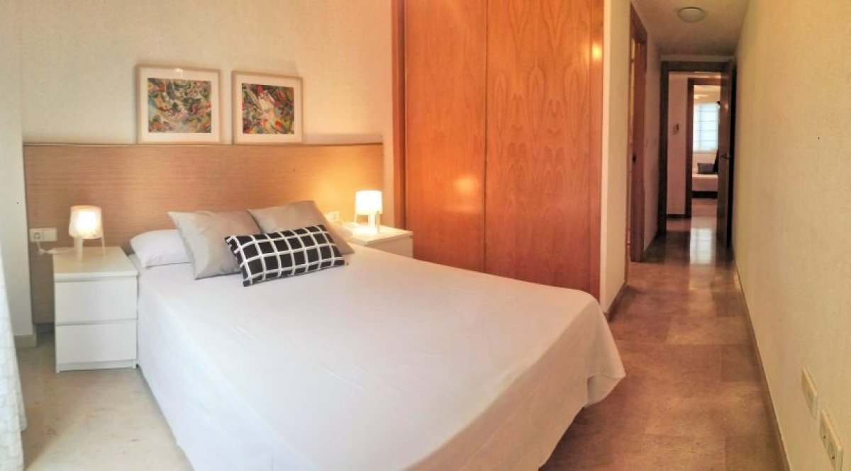 Piso junto al Arco de San Juan