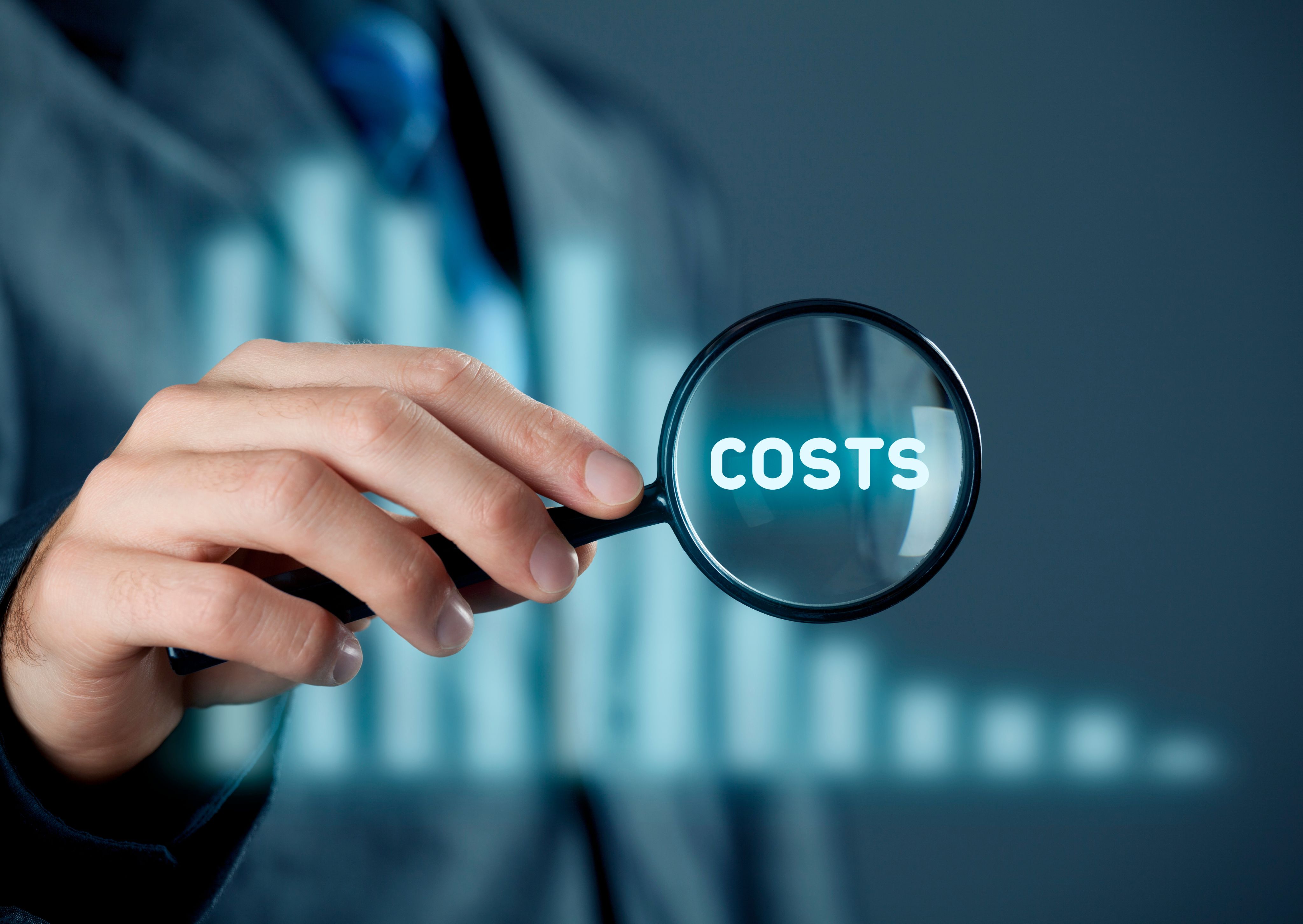 Smart Spending for Scalable Cloud Infrastructure