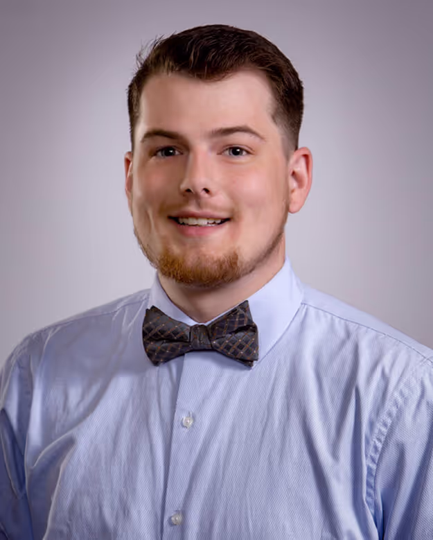 Dylan Day headshot - financial advisory services office staff wheeling west virginia