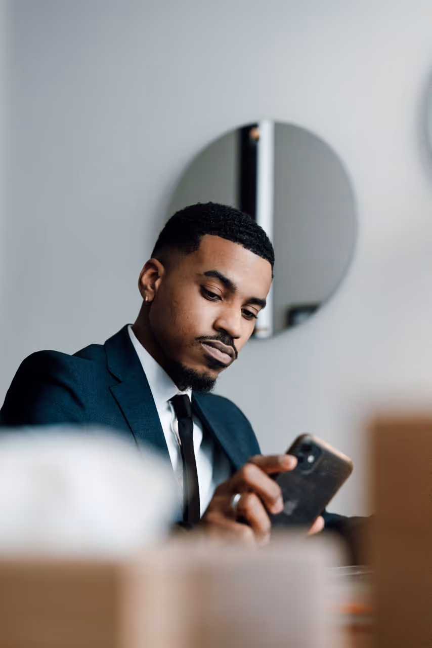 A person playing a online game in group chat