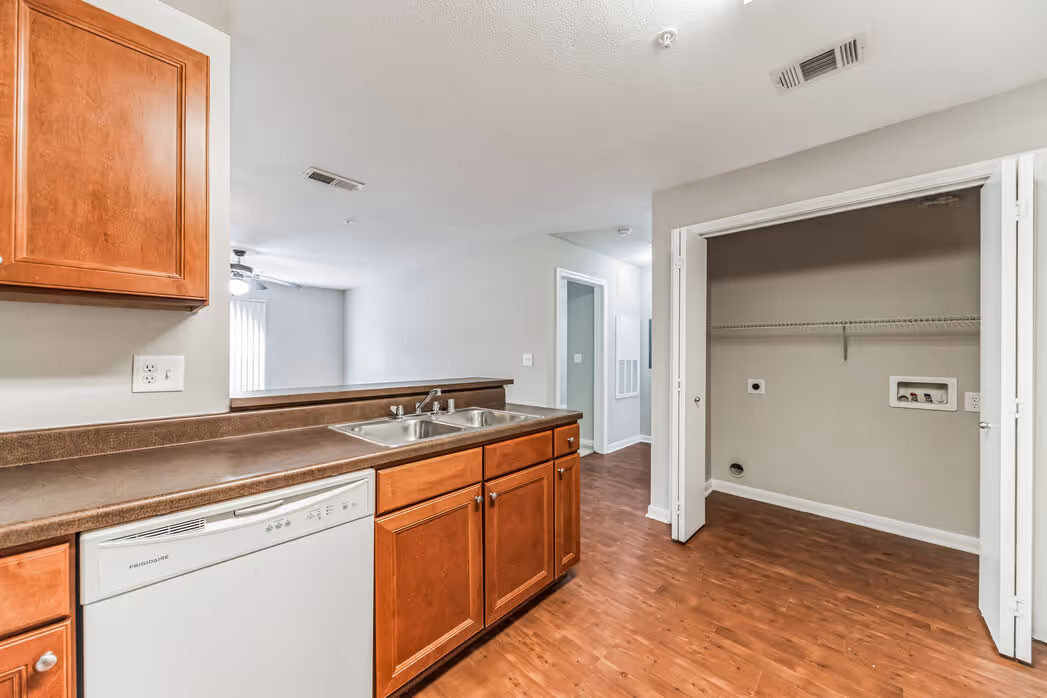 Washer/dryer connections