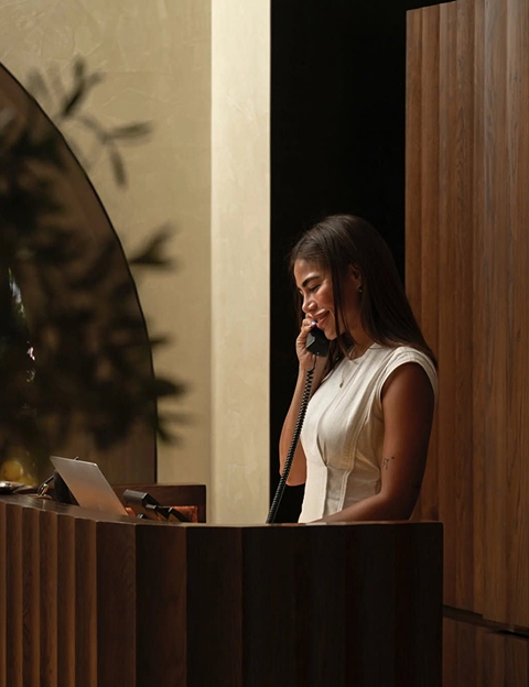 Accueil et relation client, les gardiens de l’hospitalité chez Bonjour Sauvage